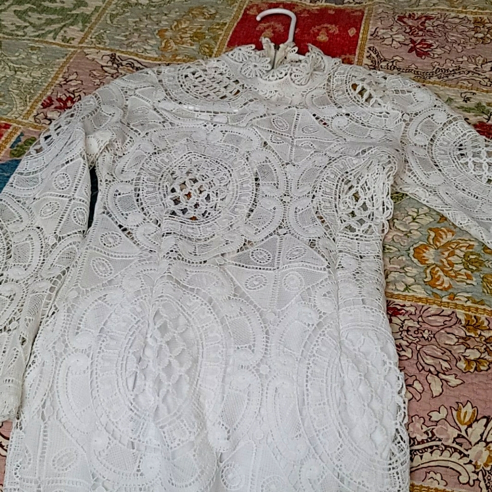 Lace dress
